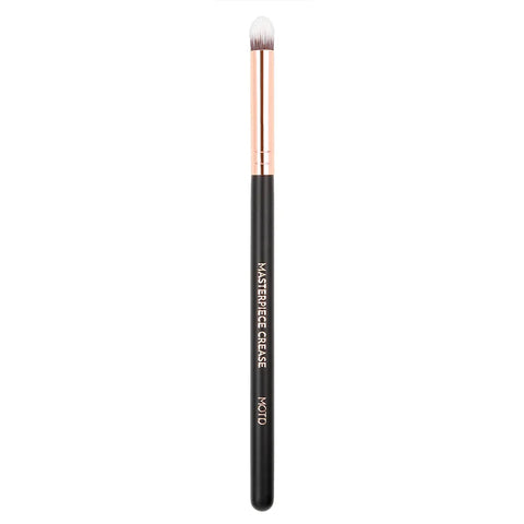 Masterpiece Crease Domed Brush